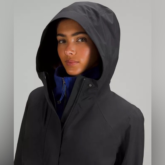 Lululemon || Black Rain Rebel Insulated Jacket - Picture 3 of 6